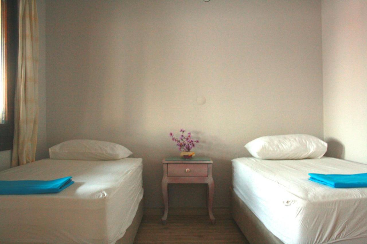 La Luna Hostel 博德鲁姆 外观 照片
